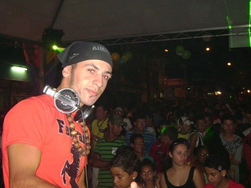 DJ NINIX O QUE FAZ VC DANÇAR! RSRS