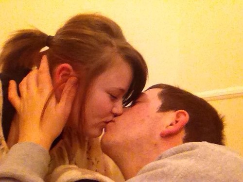 paigeamieox's profile picture. If you follow me then you either already know something about me, or you're a stalker.