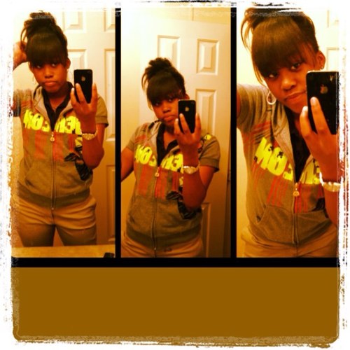 Good mom.! Love mi son and workn hard to be some in life #BossBitch