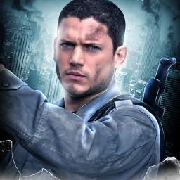 After the prison break I pumped Wesker full of lead and now I'm out and about. [Movie Based RP ] #FirstMovieVerseChrisRedfield