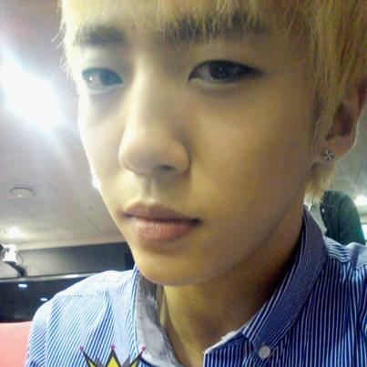 ผมบังยงกุก จากB.A.P ผมใจดีนะคับ ผมป่าวหื่น(รึน่ะ) ผมป่าวเจ้าชู้(ใช่รึ) ผมอารมณ์ดีด้วย พูดเก่ง และก็เอาใจเก่ง มามะ มาให้ผมเอา..ใจ ซะดีๆ