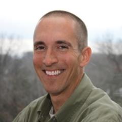 Content/Multi-tooled Marketer—if you're looking for the guy in the picture, you've found him. But I post @soccerD, check it out https://t.co/ks6axfdyiB
