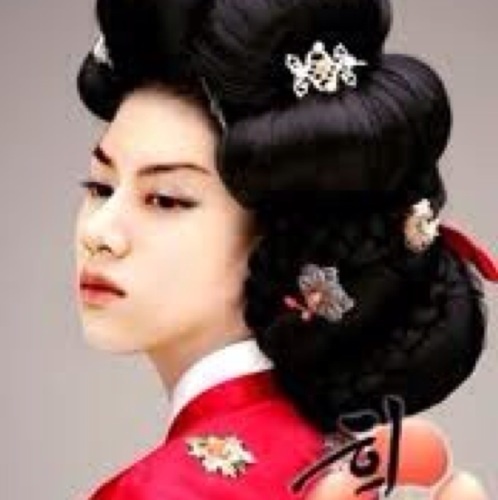 23/03/2013 END. Im so sorry. I was too wake to living here. 사랑했다.