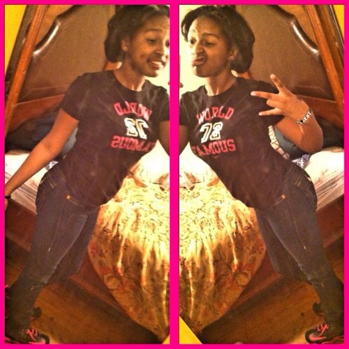 FOLLOW ME :Im BI GIRLS ON GIRLS