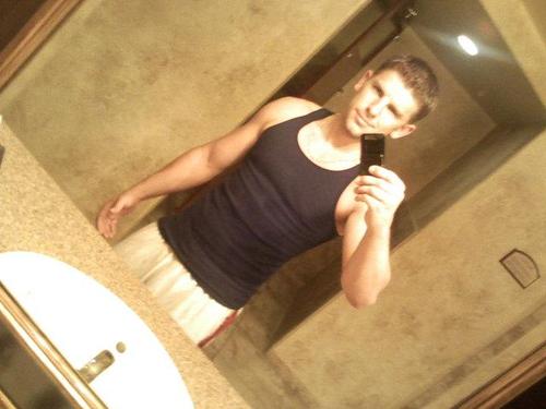 brussell87's profile picture. 