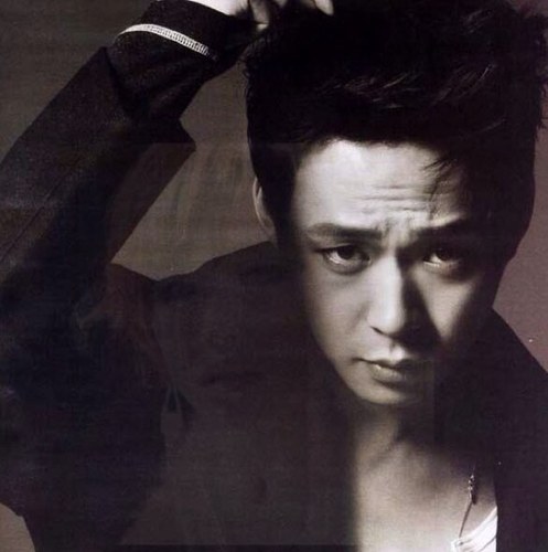 Cool & lonely Yuchun ( ro ) ハグまで