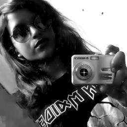 Linda & Maravilhosa  u.u 
Bjjs ;* Pru Recalccue .
Miss Barulhu , Miss Chocolate Azedu *-*