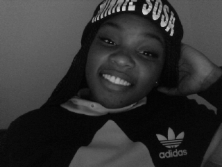 Basketball Is My Life #HEAT NATION Favv 
Color Red , #SINGLE , #PISECES 3 Love Music , I SIng & Rap : ) #TRILL Btch ;) 

#FOLLOW & I PROMISE TO FOLLOW BACK