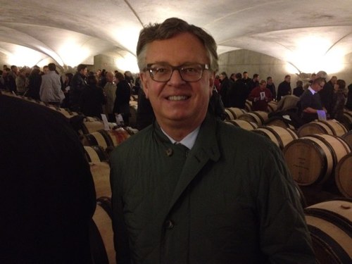 Founder @00wines, wine lawyer, White Burgundy fanatic, Turkmen rug collector, and wandering wine nomad.