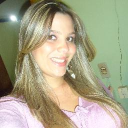 Agradeço todos os dias a Deus pelas duas vidas que ele me proporcionou gerar,minhas filhas são a minha maior alegria, as maiores dadivas da minha vida' ♥