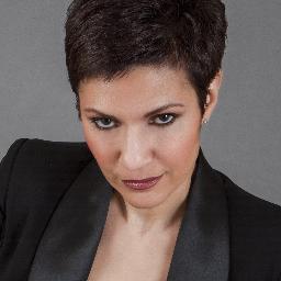 Coiffeur Ambassadeur L'OREAL Profesisonnel
Meilleur Ouvrier de France
Coiffeur Ambsassadeur H3
Maître Praticien PNL