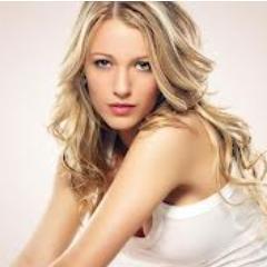 Steph_B_Batgirl's profile picture. I'm Stephanie, I may be pretty but I'm also dangerous. Don't mess with me, I've got a bad temper. #Taken {20 years old}