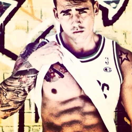 xinoramirezvea's profile picture. 