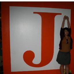 Jo_Sees's profile picture. jeweller, baker & picture taker