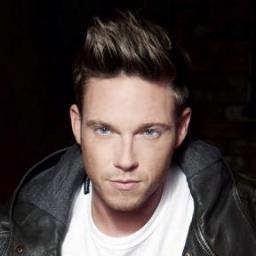 DepartedOaks's profile picture. #TeamHollyoaks
tweet about the departed cast and the cast now.