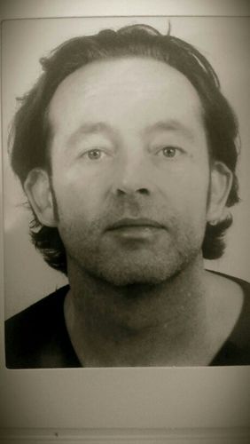 vanriksem's profile picture. 