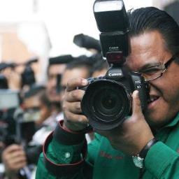 periodista de profesión...