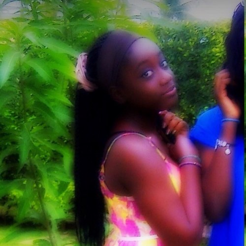 Be a lady not a bitch so just follow ! #team229 #YOLO #teamapple #teambellesgosses