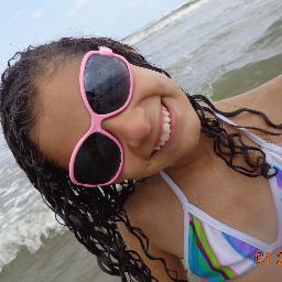 eu amo minha amiga e minha maninha 
amo one direction