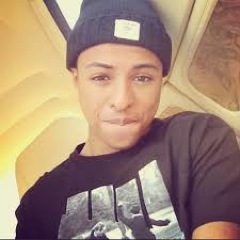 *Kisses you,slaps your ass and pushes you into my dungeon* You're my Hoe now :D backup: @HoesLoveDiggyBU
Siggy has my heart. 1.5.13