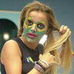Roubaram o @fraudeBBB. Esse é o oficial. Sei tudo sobre o BBB. Leia meus tweets desde o começo para entender melhor.