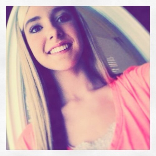 My name is Ashlleeeeyy FHS CHEERLEADER .#TeamSingle :) ✨#FollowMe ! #TwerkteamCaptain #JK hahaha