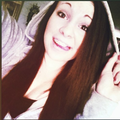 bri_toobomb's profile picture. God comes first.
#bossbitch #princess #sneakerhead #hooper #machead ✨