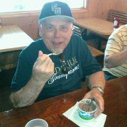 luvxcruzn's profile picture. 