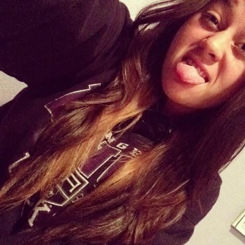 California ☀ | Hawaii born and raised | Taken ❤ | treat me like a game ill show you how to play ✌