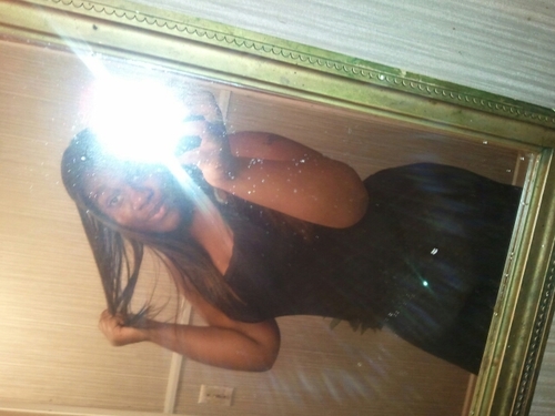 god has blessed me with many things... not worried about anything,even tho im hurt i smile and strive through the disaster