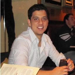 Big time foodie, NY Giants fan, occasional business analyst