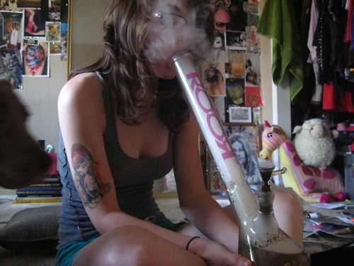 I'm just a free spirit with a big heart and mind.. stay lifted #stonernation 18+ **avi is not me