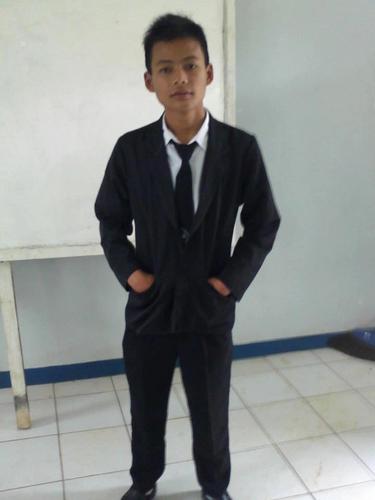 bobotoh persib, sekaligus suporter barcelona fc
mentions = followback