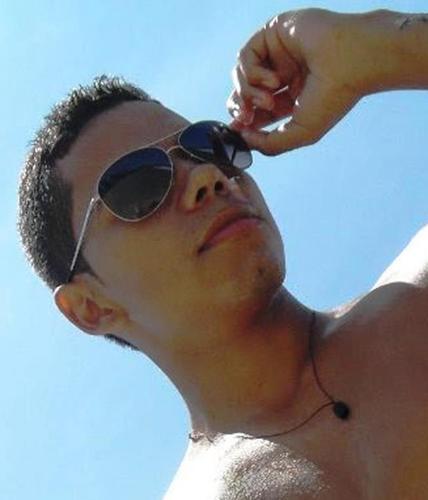 Nascido e criado na cidade maravilhosa.Não gente,não é no RJ e sim em Fortaleza-ce,que aliás é o melhor lugar do mundo!