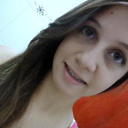 - Tudo acontece no seu tempo. Tudo acontece, exatamente, quando deve acontecer.” —	Guns N’ Roses.