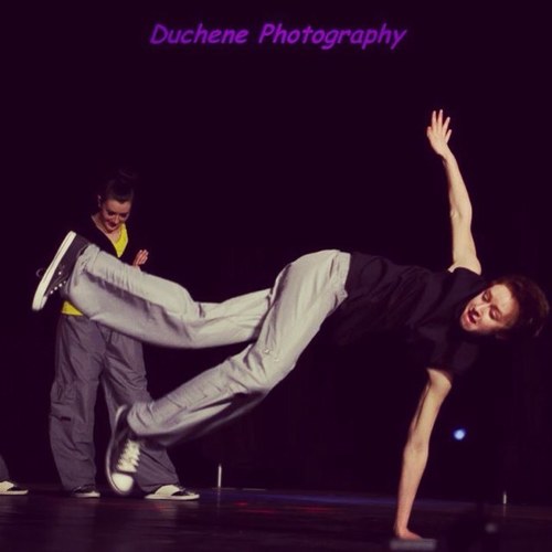 My names nick, im 16, in 11th grade and im a dancer!! :D