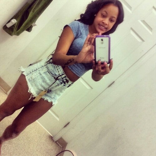 #TeamLightSkin#TeamScorpio #TeamTaken #TeamPolo#TeamTwin #TeamPrettyGirl! #TeamAndroid #TeamCool.. Now Follow Me N Learn More Bout Me