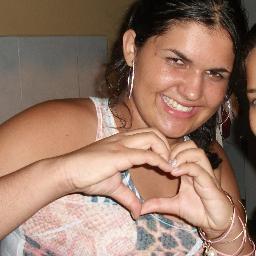 Leonina, geniosa,  amiga , adoro fazer novas amizades... Fã incondicional do @Luansantana  te Vivo S2