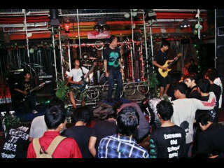 @sayadimgo (voc) iboer (lead guitar) @ryandika8 (guitar 2) @btangguh (bass) @abattoirdrummer (drums) l contact person :D A M B H U  +628815574010