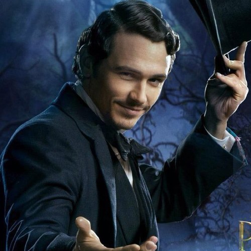 I am Oz: The Great & Powerful. Previously a con-artist; now named a wizard. I was destined to protect the land of Oz. @_GlindaOz_ is my Queen. #RP
