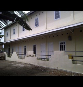KOST/KONTRAKAN : PEGAWAI/MAHASISWA/I/BISNIS LGKP TMPT TIDUR,LEMARI,MEJA TULIS KAMAR LUAS n BERSIH,LAUNDRY, CATERING, HUB 082221111717, 081977799555