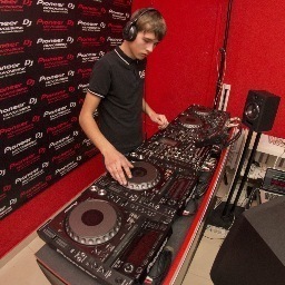 toyoubbk's profile picture. 