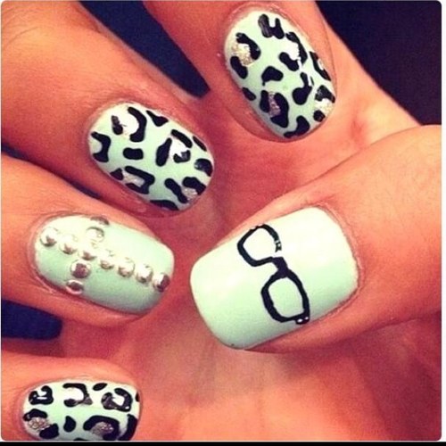 Stuur je NailArt in voor cijfer ~ Tweets & Pic's over NailArt. Ook in voor Battles & Winacties? ~ Just Follow~ Volg ook @Sweet_Polish ♥