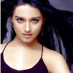 Actor.bollywood. singer. model .directer   Dream of visiting NASA. Lucky thin foodie BOrN A'PETITE'; ) Shooting for SINGH SAHAB THE GREAT & SATYAGRAHA