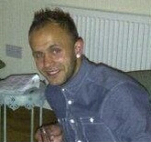 squashy1983's profile picture. 