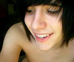 I am Scotty. I belong to Zack. My son is the most perfect being ever. Elliot is my life. ♥