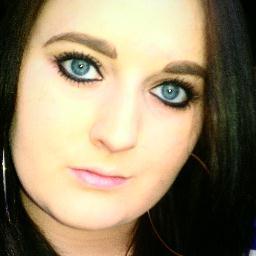 Manonnn22's profile picture. 