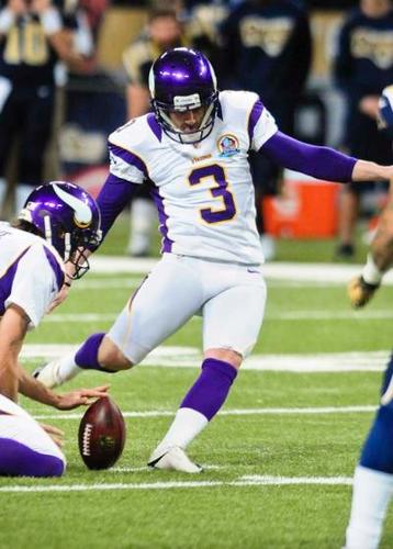 zach_grulich's profile picture. Hey...how you doin' ?