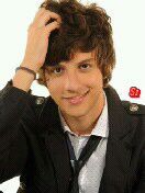 16 anos melhor da @KarolynePicanco, @kel_pequena irmao do @1_claksom segue ai ?