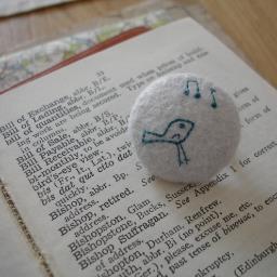 Love all things handmade, and if it involves an old map, even better.